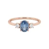 Anillo de oro rosa, diamantes 0.13 ct y zafiro 0.58 ct
