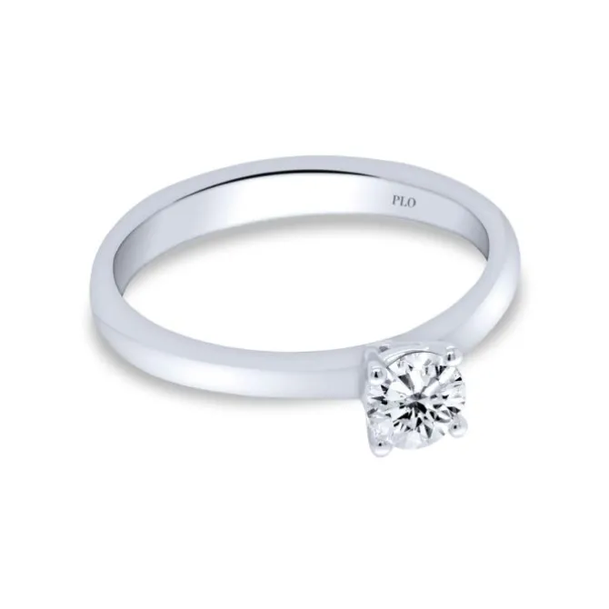 Anillo solitario de oro blanco y diamantes de 0.50 quilates