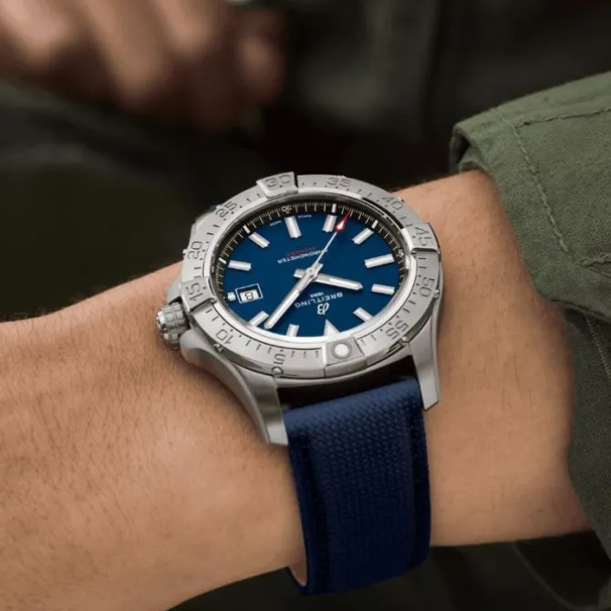 Breitling Avenger Automatico Azul 42mm