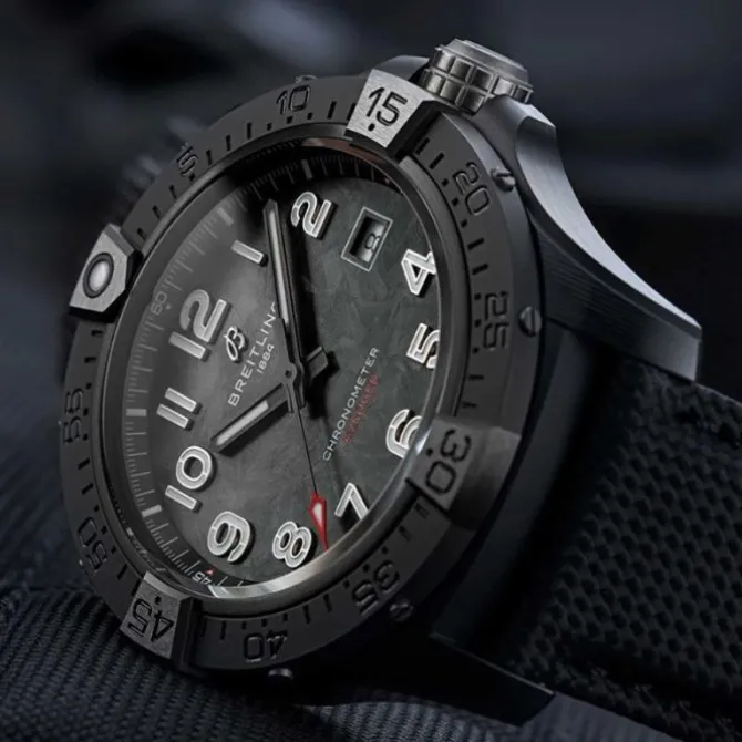 Breitling Avenger Automatic Night Mission 42mm