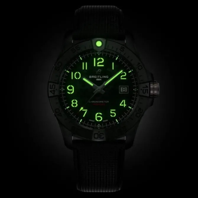 Breitling Avenger Automatic Night Mission 42mm