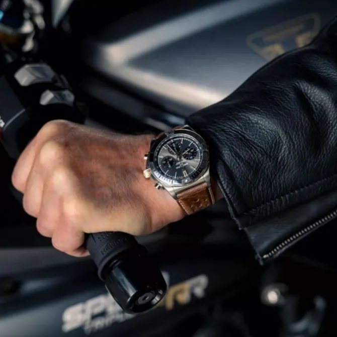 Breitling Chronomat B01 Triumph Chronograph 42mm
