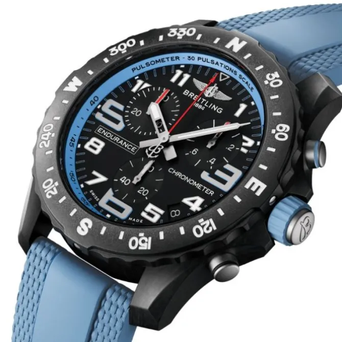 Breitling Endurance Pro Breitlight® 44mm Azul Turquesa