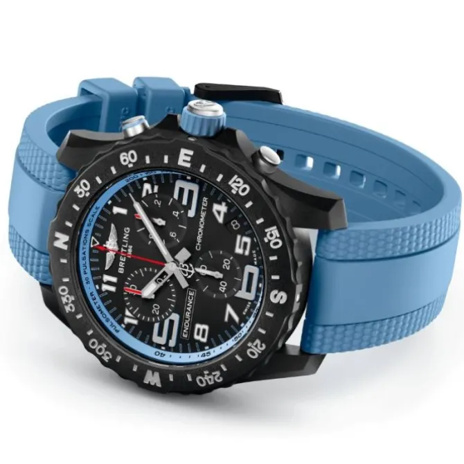 Breitling Endurance Pro Breitlight® 44mm Azul Turquesa