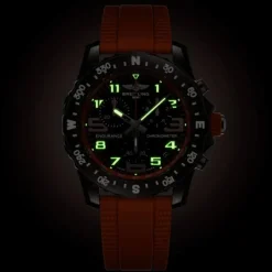 Breitling Endurance Pro Breitlight® 44mm Naranja