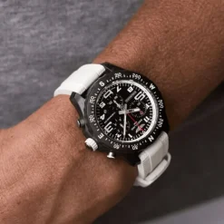 Breitling Endurance Pro Breitlight® 38mm Blanco