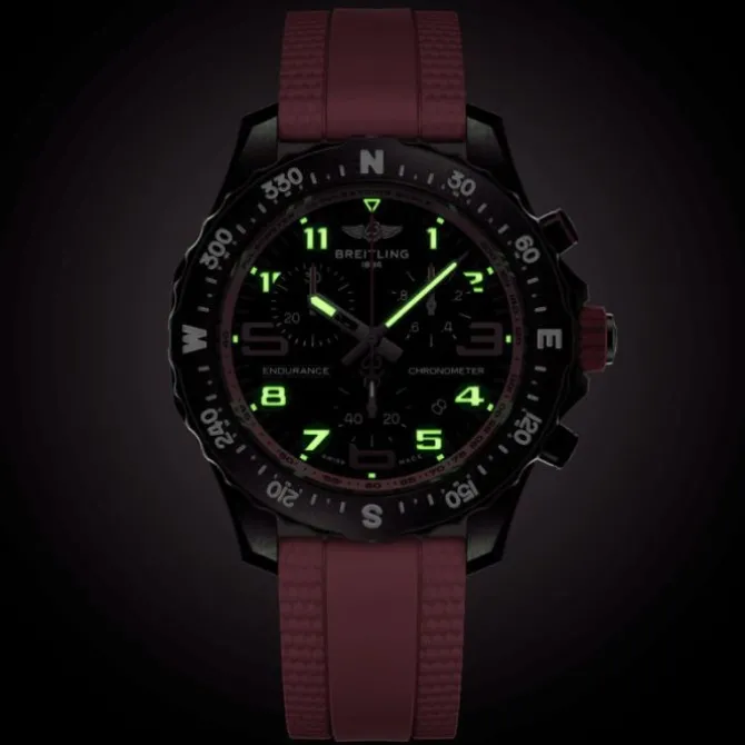Breitling Endurance Pro Breitlight® 38mm Rosa