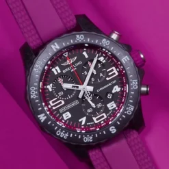 Breitling Endurance Pro Breitlight® 38mm Purpura