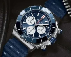Breitling Super Chronomat B01 Automático 44 mm Azul