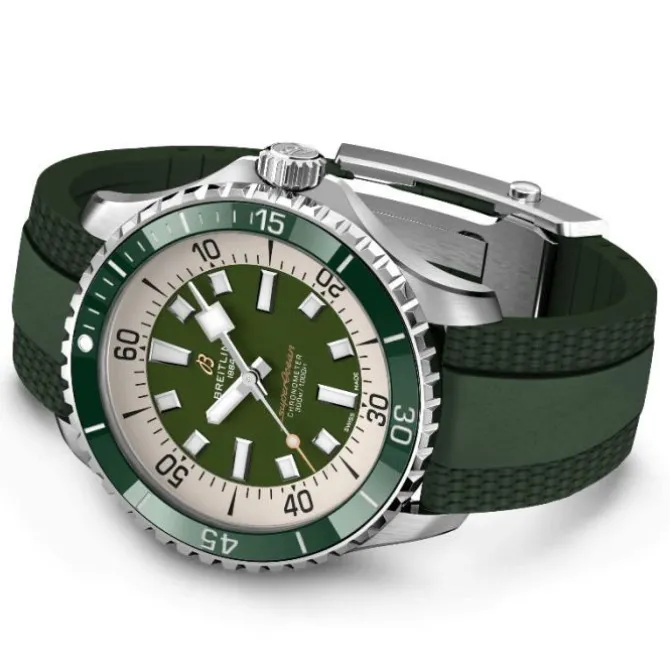 Breitling Superocean Automatico 44 mm Verde