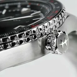 ⁣Hamilton Khaki Aviation Converter Automatico 42mm