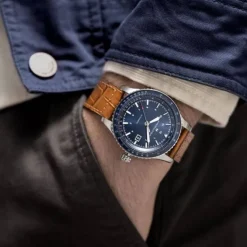 ⁣Hamilton Khaki Aviation Converter Automatico 42mm