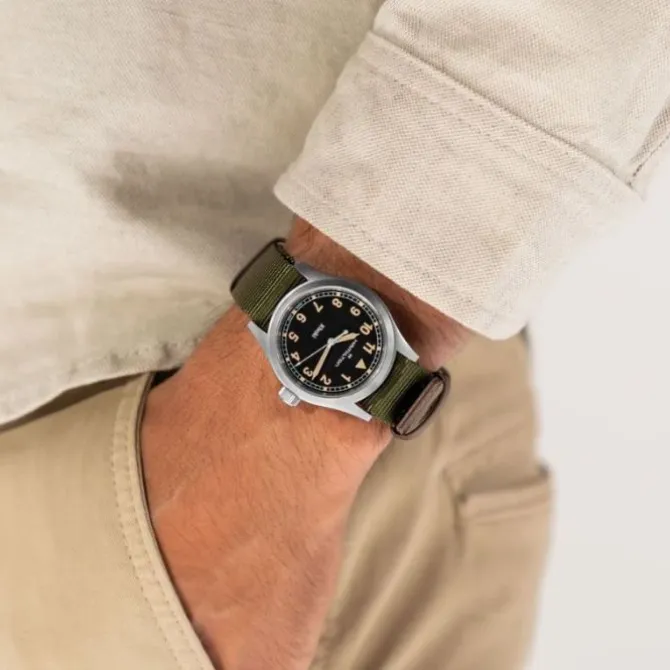 Hamilton Khaki Field Cuarzo 38 mm Negro