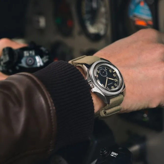 Longines Pilot Majetek Box Edition 43mm L2.838.4.53.9