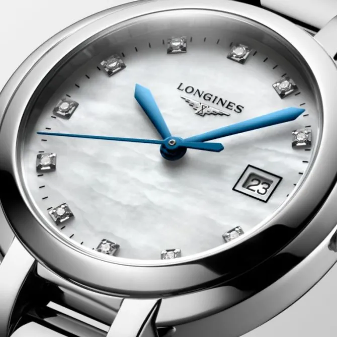 Longines PrimaLuna 30 mm Cuarzo Madre Perla Diamantes