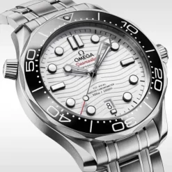OMEGA Seamaster Diver 300M Co-Axial 42 mm Blanco