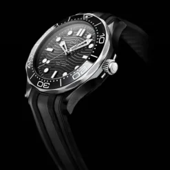 OMEGA Seamaster Diver 300M Co-Axial 43,5 mm Cerámica Negra y Titanio