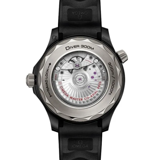 OMEGA Seamaster Diver 300M Co-Axial 43,5 mm Cerámica Negra y Titanio