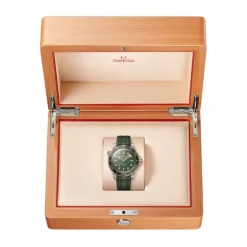 Omega Seamaster Diver 300M Titanio Oro Bronce 42mm