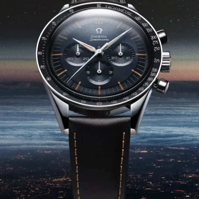 OMEGA Speedmaster Moonwatch Serie Aniversario Cuero Negro