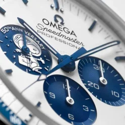 Omega Speedmaster Silver Snoopy Award 50 Aniversario 42 mm