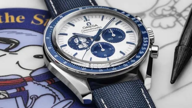 Omega Speedmaster Silver Snoopy Award 50 Aniversario 42 mm