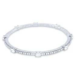 Pulsera elástica de oro blanco con diamantes 2.04 quilates