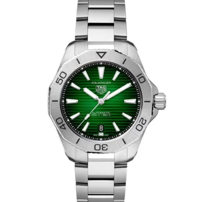 TAG Heuer Aquaracer Professional 200 Calibre 5 40mm
