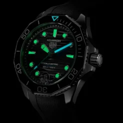 TAG Heuer Aquaracer Professional 300 42mm TH31-00