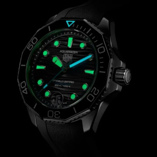 TAG Heuer Aquaracer Professional 300 42mm TH31-00