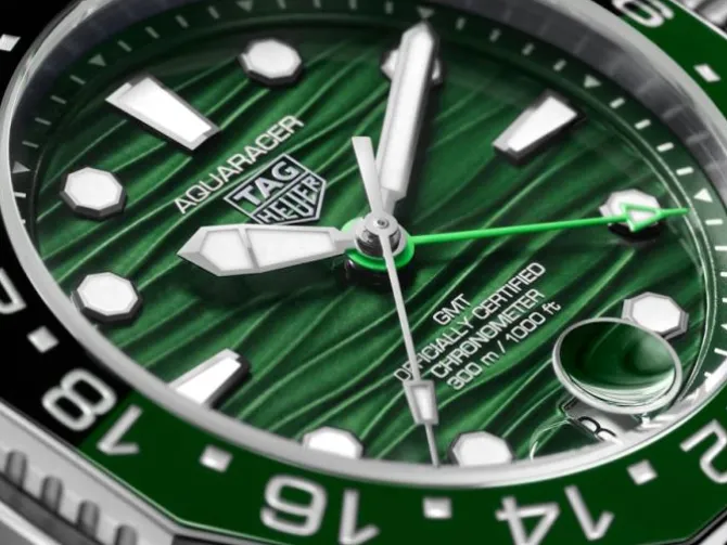 TAG Heuer Aquaracer Professional 300 GMT 42mm TH31-03