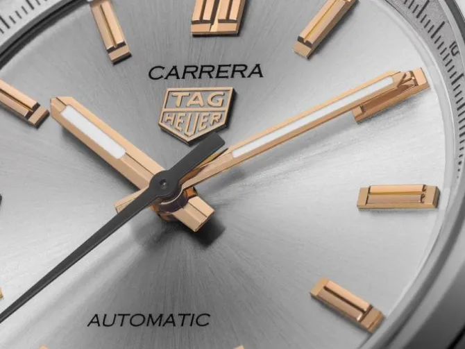 TAG Heuer Carrera Date 36mm Calibre 7 Plata