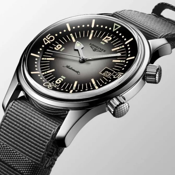 The Longines Legend Diver Automatico 42mm L3.774.4.70.2