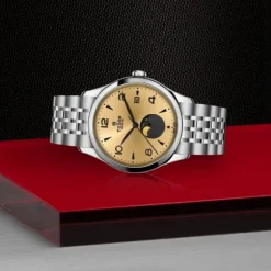 TUDOR 1926 Luna 39mm Champán