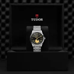 TUDOR 1926 Luna 39mm Negro