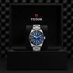 TUDOR Black Bay 68 Azul 43mm