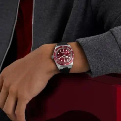 TUDOR Black Bay 58 Burdeos Caucho 39mm