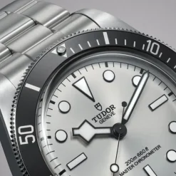 TUDOR Black Bay 68 Gris 43 mm