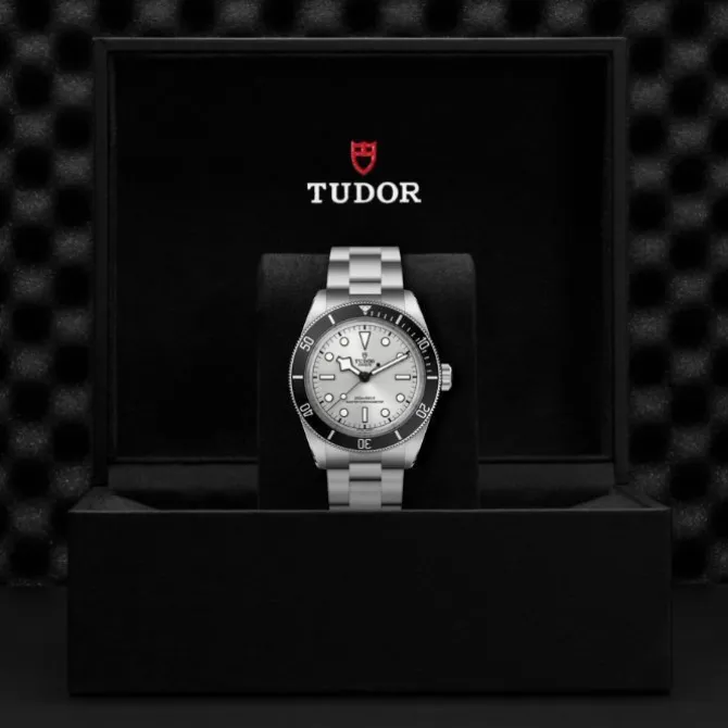 TUDOR Black Bay 68 Gris 43 mm