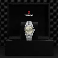 TUDOR Black Bay One 36mm Champán M79640-0003
