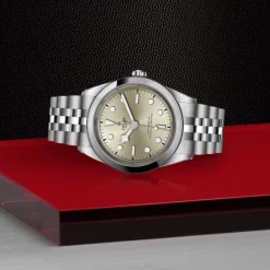 TUDOR Black Bay One 41mm Champán M79680-0003