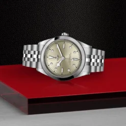TUDOR Black Bay One 41mm Champan Diamantes M79680-0006
