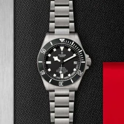 TUDOR Pelagos 42 mm Titanio Esfera Negra