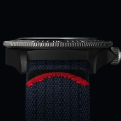 TUDOR Pelagos FXD “Alinghi Red Bull Racing” 42 mm Carbono