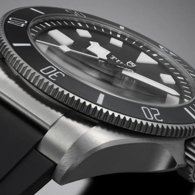 TUDOR Pelagos Ultra Titanio 43 mm