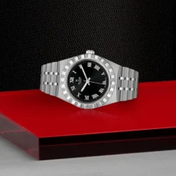 TUDOR Royal 34mm M28400-0003