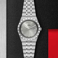 Tudor Royal 41mm Plata M28600-0001